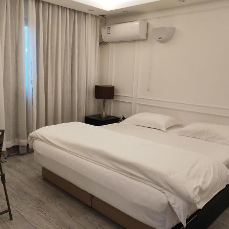 Lata Hotel Нукуалофа Екстер'єр фото