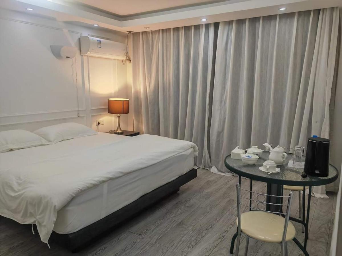 Lata Hotel Нукуалофа Екстер'єр фото