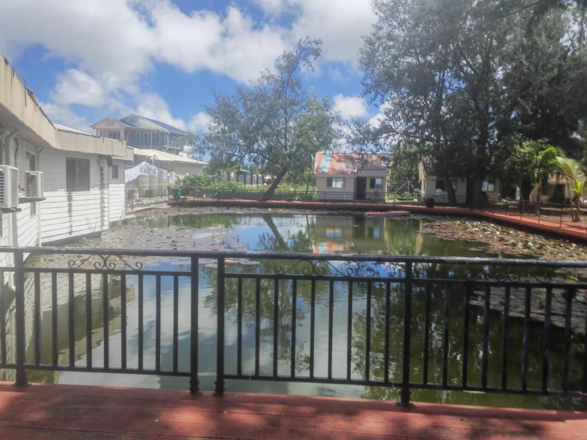 Lata Hotel Нукуалофа Екстер'єр фото